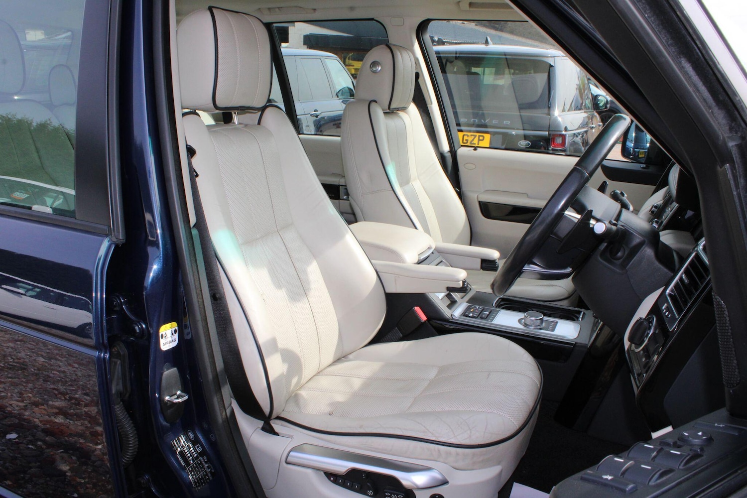 Used Land Rover Range Rover for sale - 78116302: Photo 9