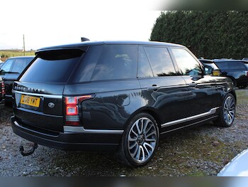 Used Land Rover Range Rover 2018 for sale - 77344206: Photo