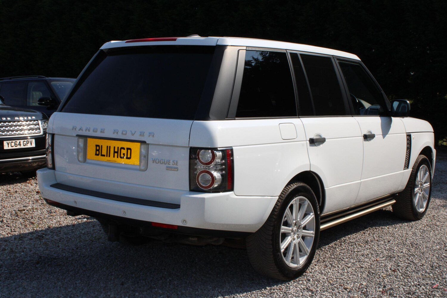 Used Land Rover Range Rover 2011 for sale - 76988496: Photo 2