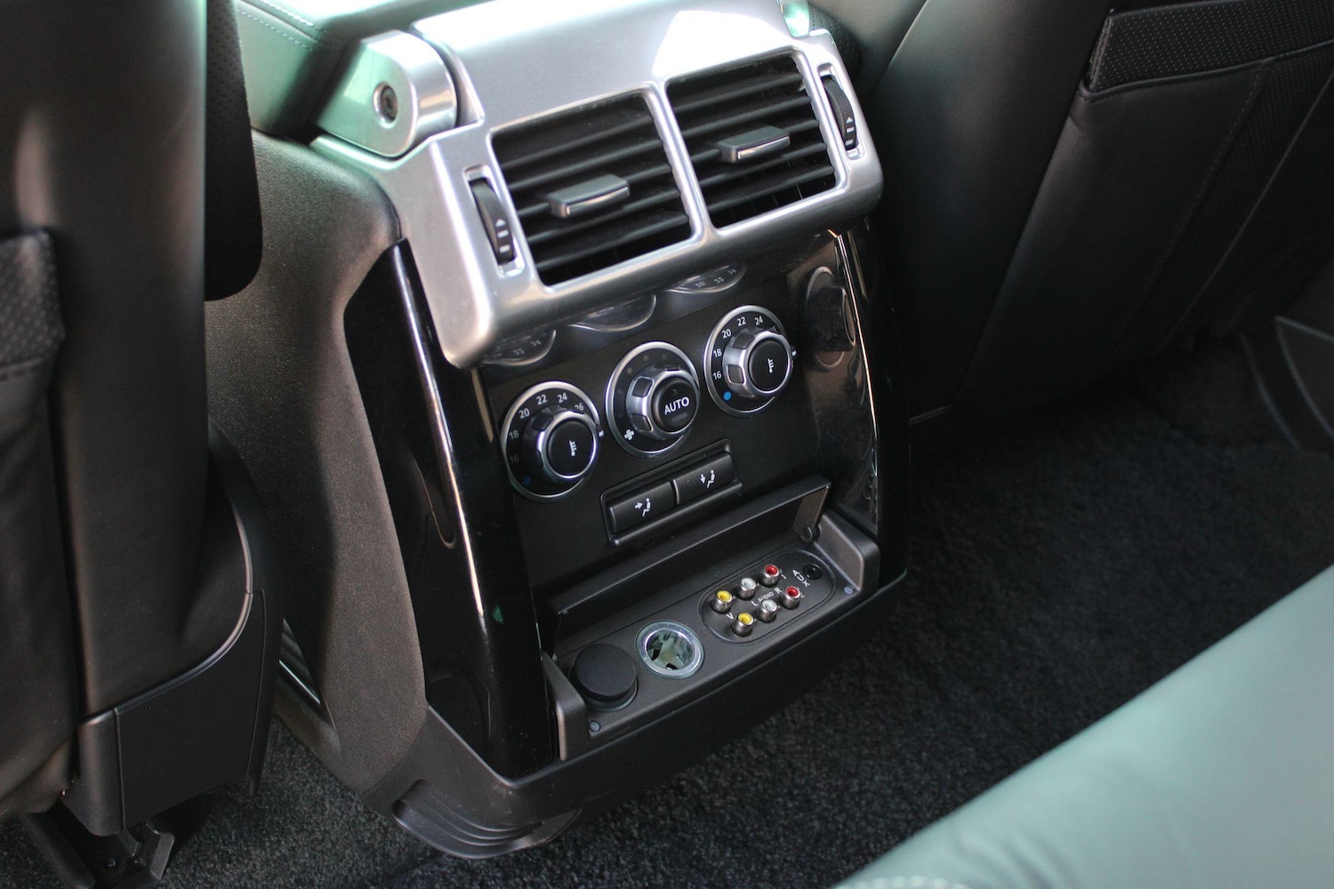 Used Land Rover Range Rover 2011 for sale - 76988496: Photo 21