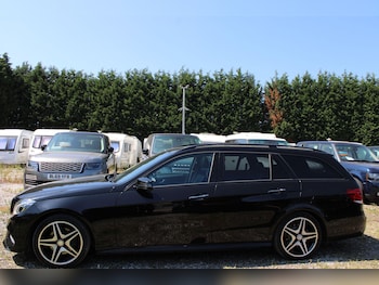 Used Mercedes-Benz E Class 2015 for sale - 79224159: Photo