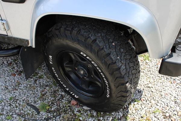 Used Land Rover Defender 110 2008 for sale - 75494017: Photo 25