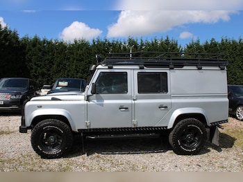 Used Land Rover Defender 110 2008 for sale - 75494017: Photo