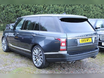 Used Land Rover Range Rover 2016 for sale - 76865993: Photo