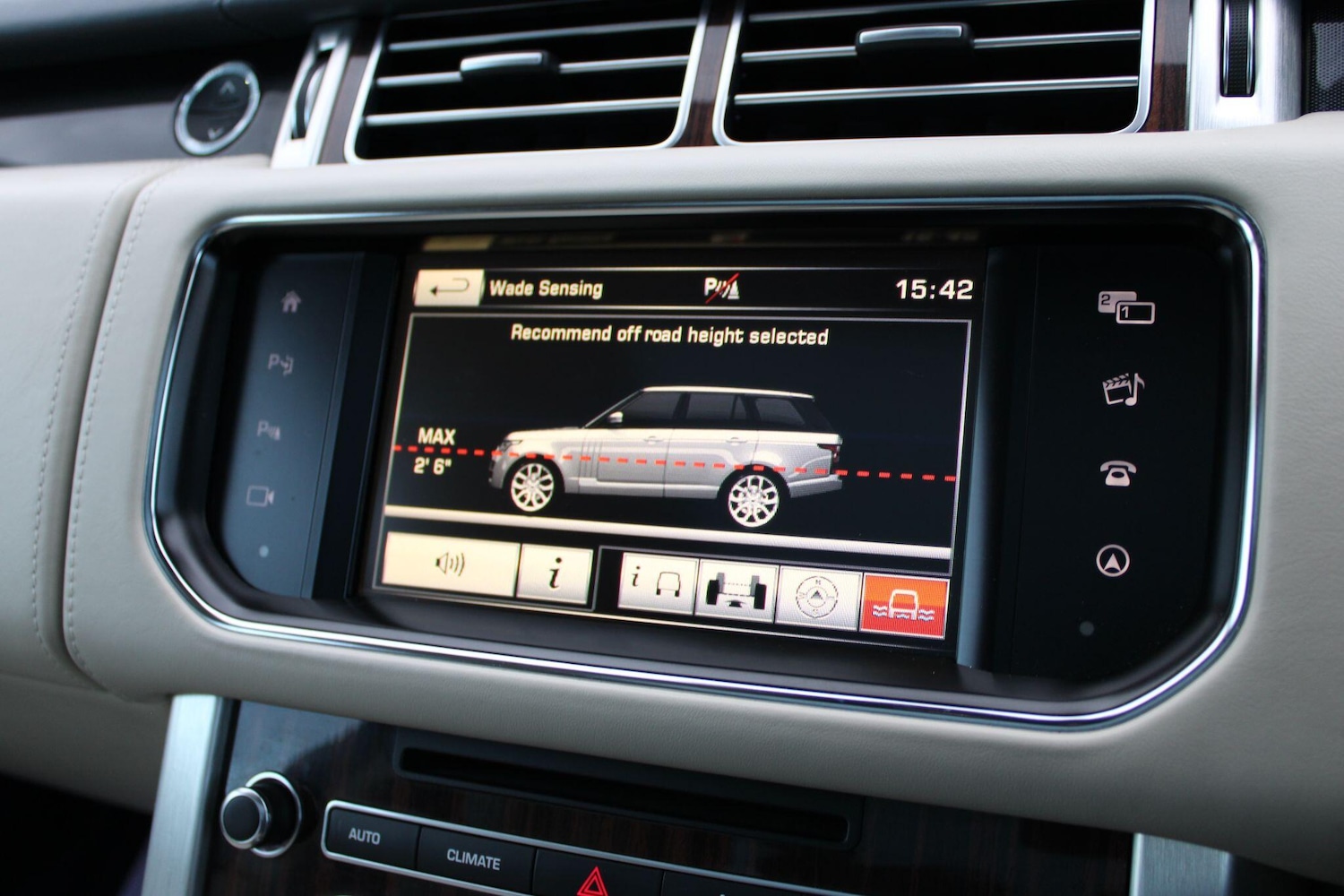 Used Land Rover Range Rover 2016 for sale - 76865993: Photo 42