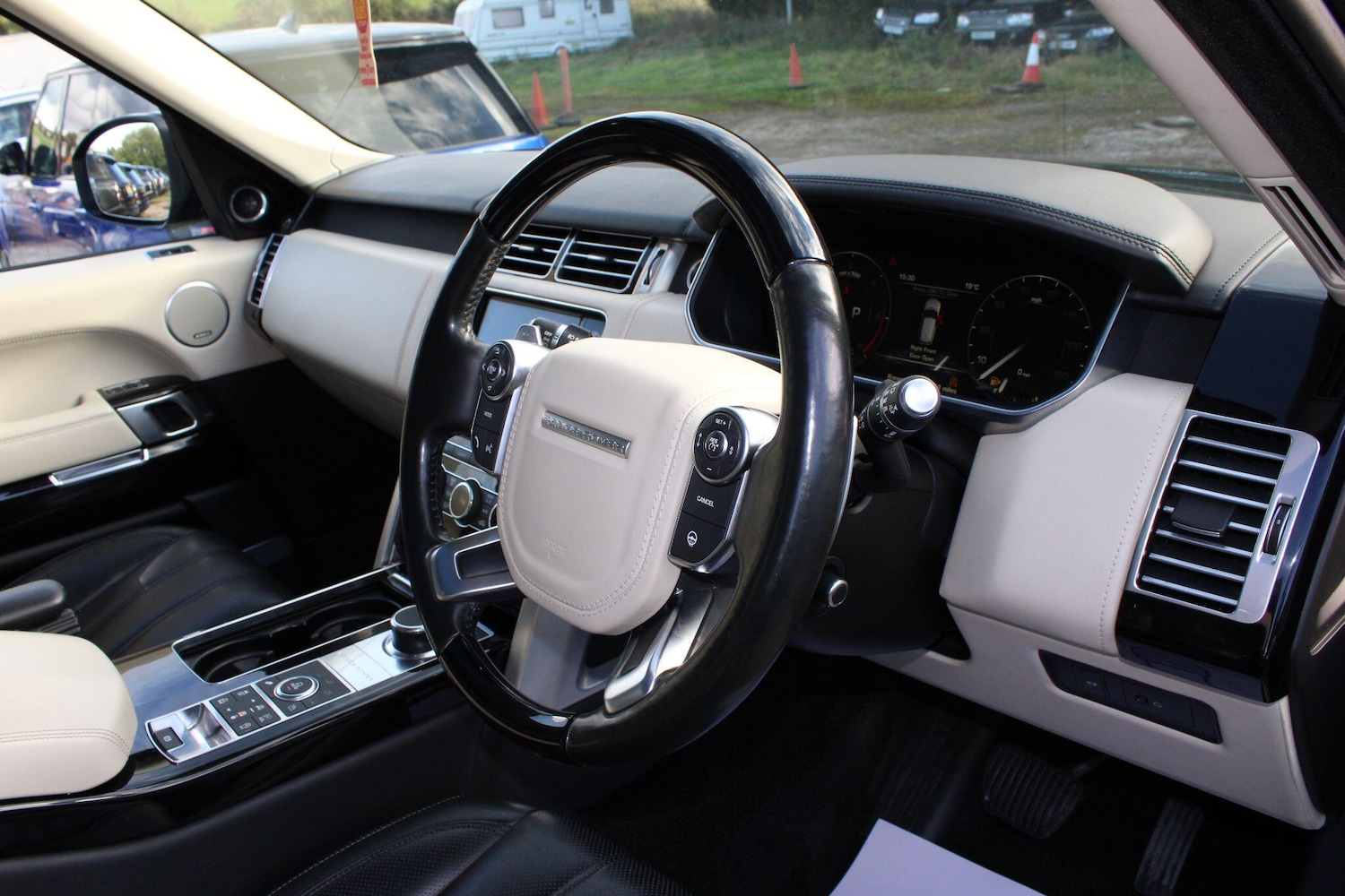 Used Land Rover Range Rover 2016 for sale - 76990498: Photo 19