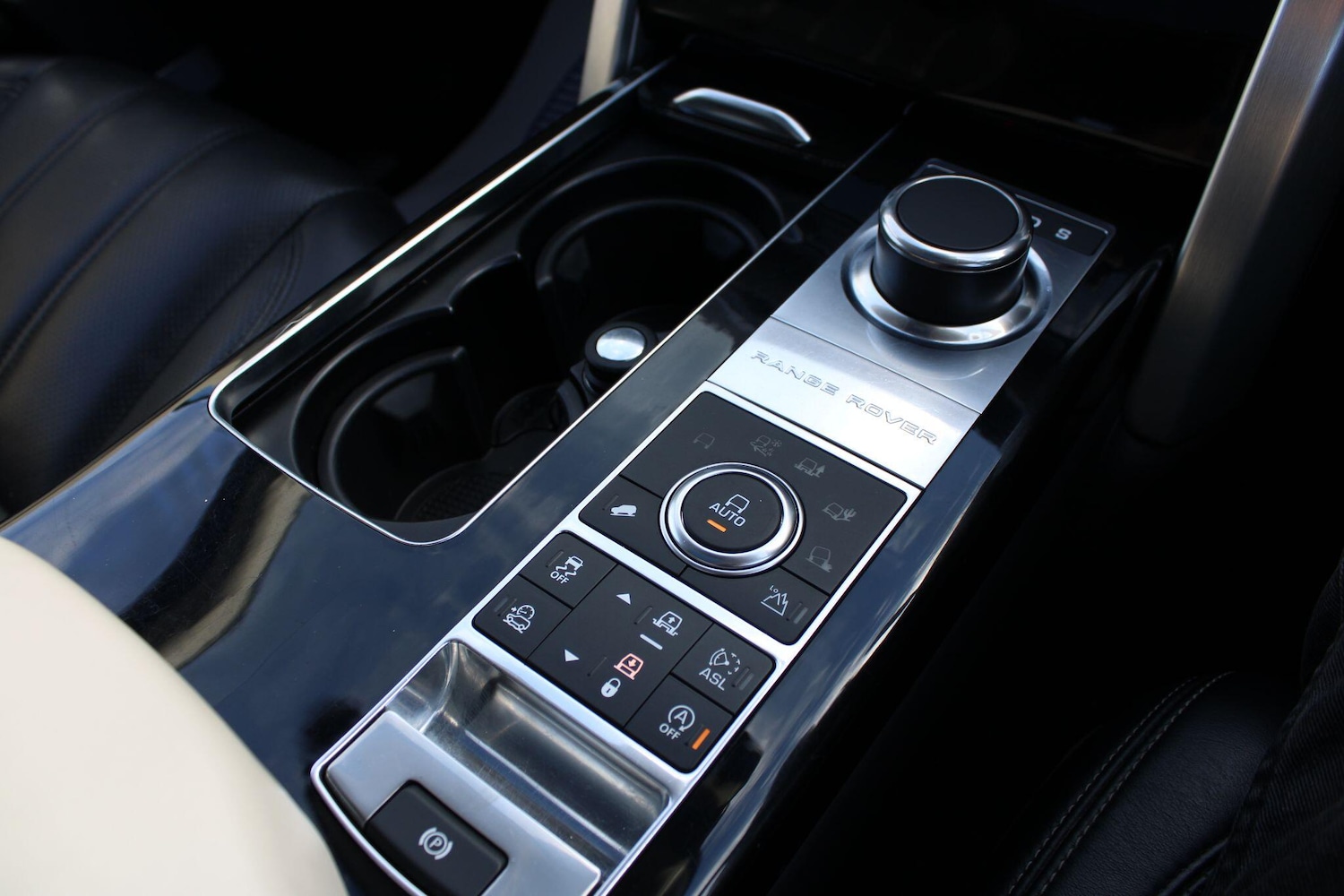 Used Land Rover Range Rover 2016 for sale - 76990498: Photo 20