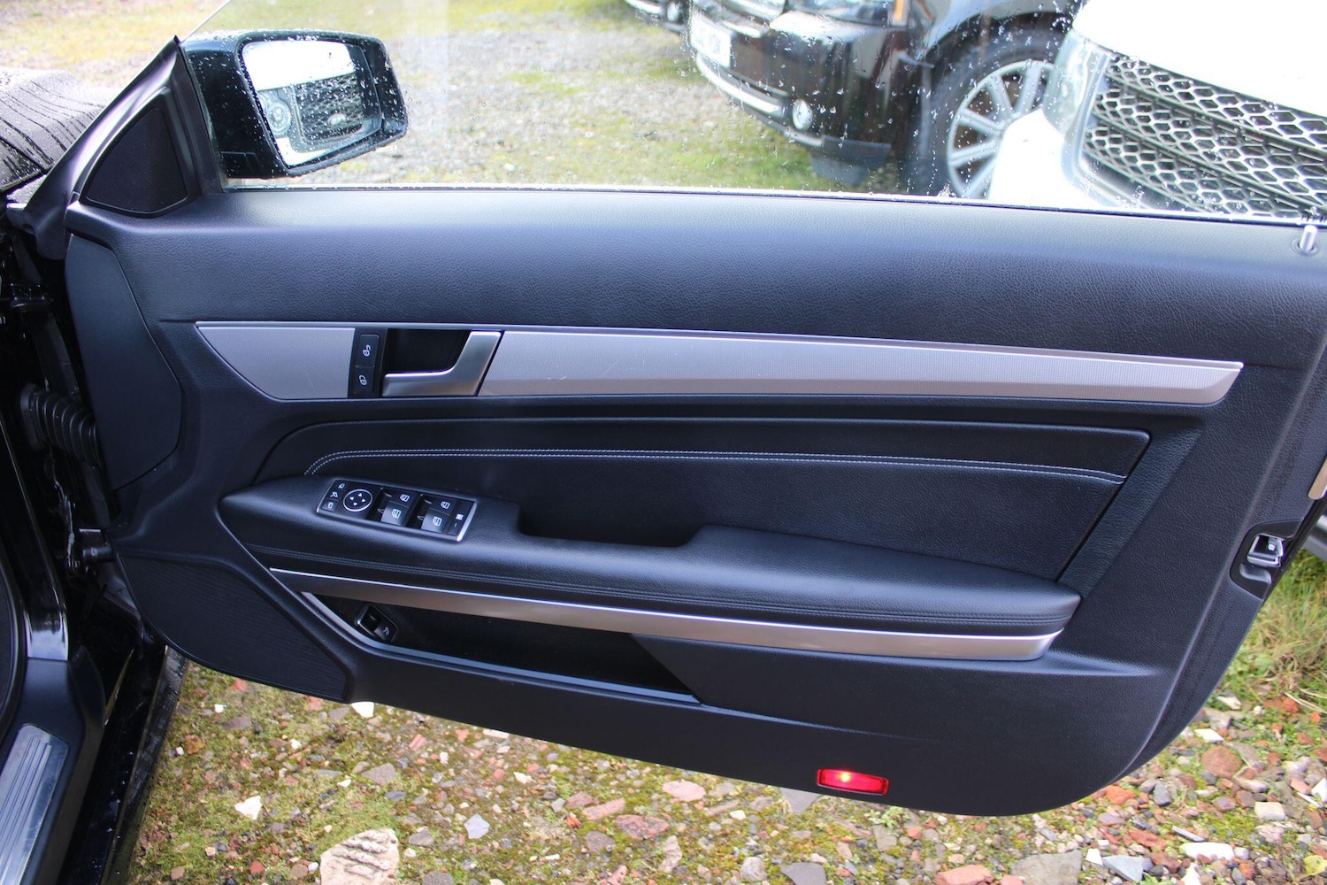 Used Mercedes-Benz E Class 2015 for sale - 76898759: Photo 18