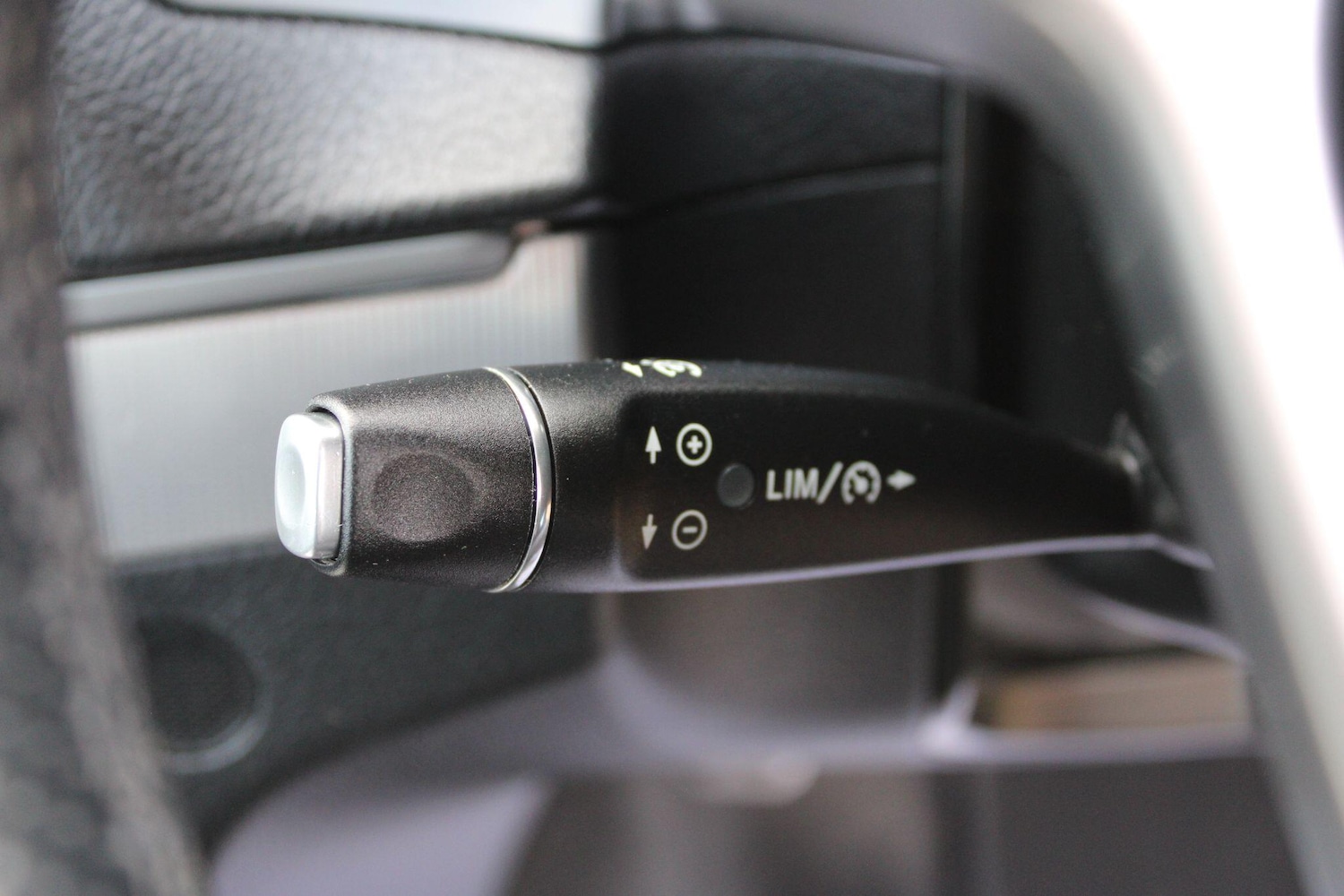 Used Mercedes-Benz E Class 2015 for sale - 76898759: Photo 21