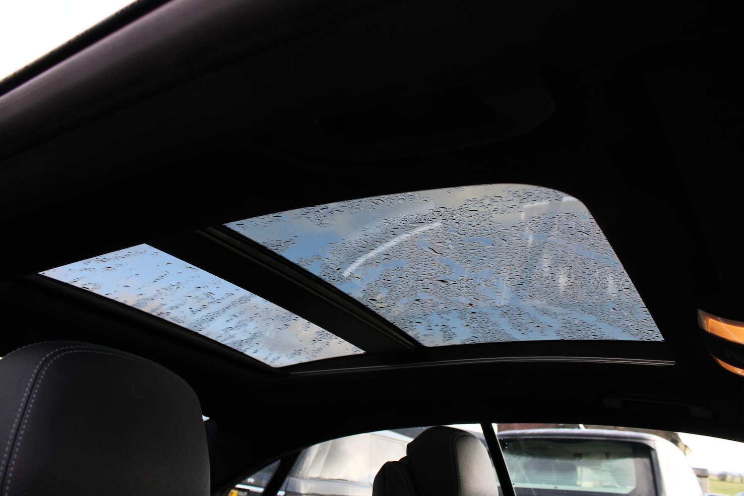 Used Mercedes-Benz E Class 2015 for sale - 76898759: Photo 27