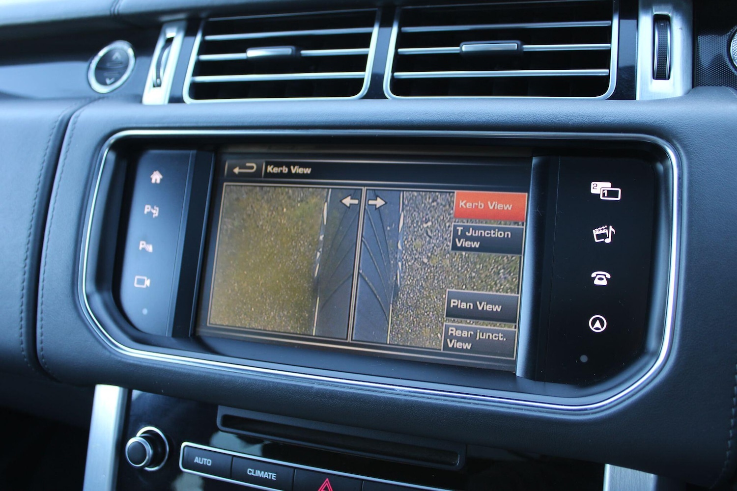 Used Land Rover Range Rover 2016 for sale - 76714554: Photo 32