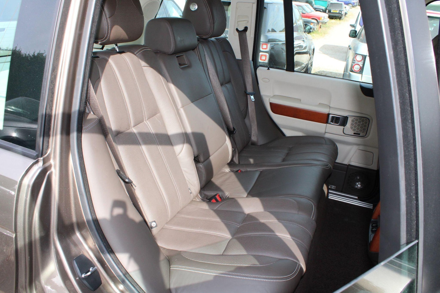 Used Land Rover Range Rover 2010 for sale - 77215243: Photo 9