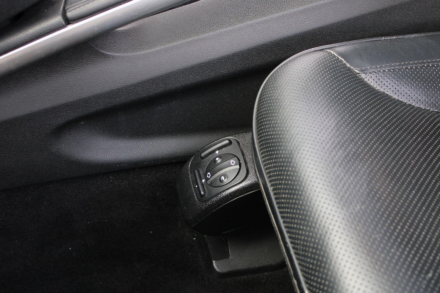 Used Mercedes-Benz GL Class 2011 for sale - 77659046: Photo 39