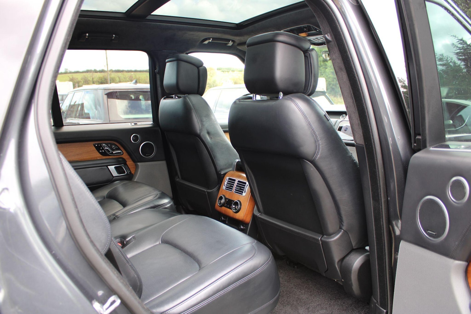 Used Land Rover Range Rover 2019 for sale - 76084545: Photo 17