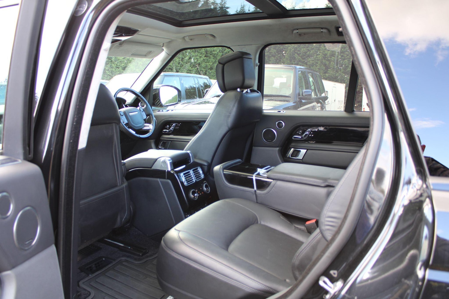 Used Land Rover Range Rover 2020 for sale - 76752423: Photo 8