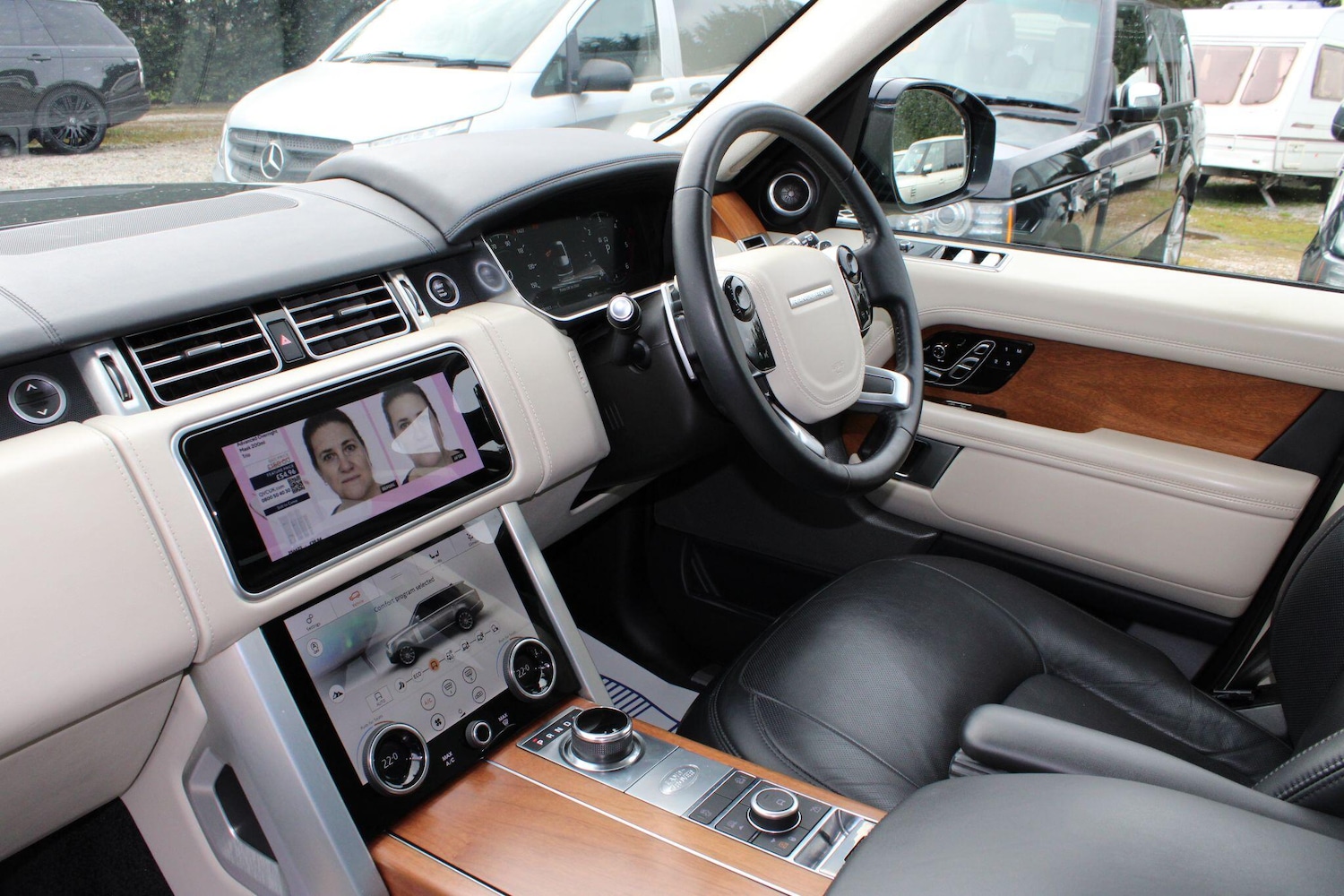 Used Land Rover Range Rover 2018 for sale - 78047348: Photo 10