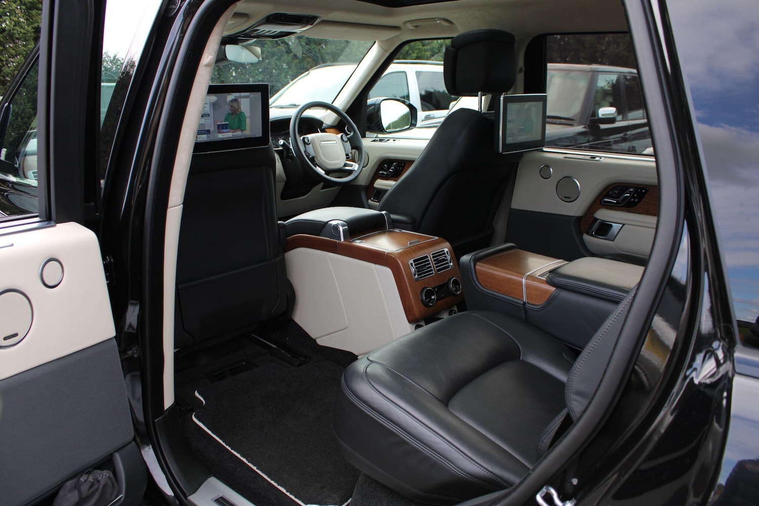 Used Land Rover Range Rover 2018 for sale - 78047348: Photo 13