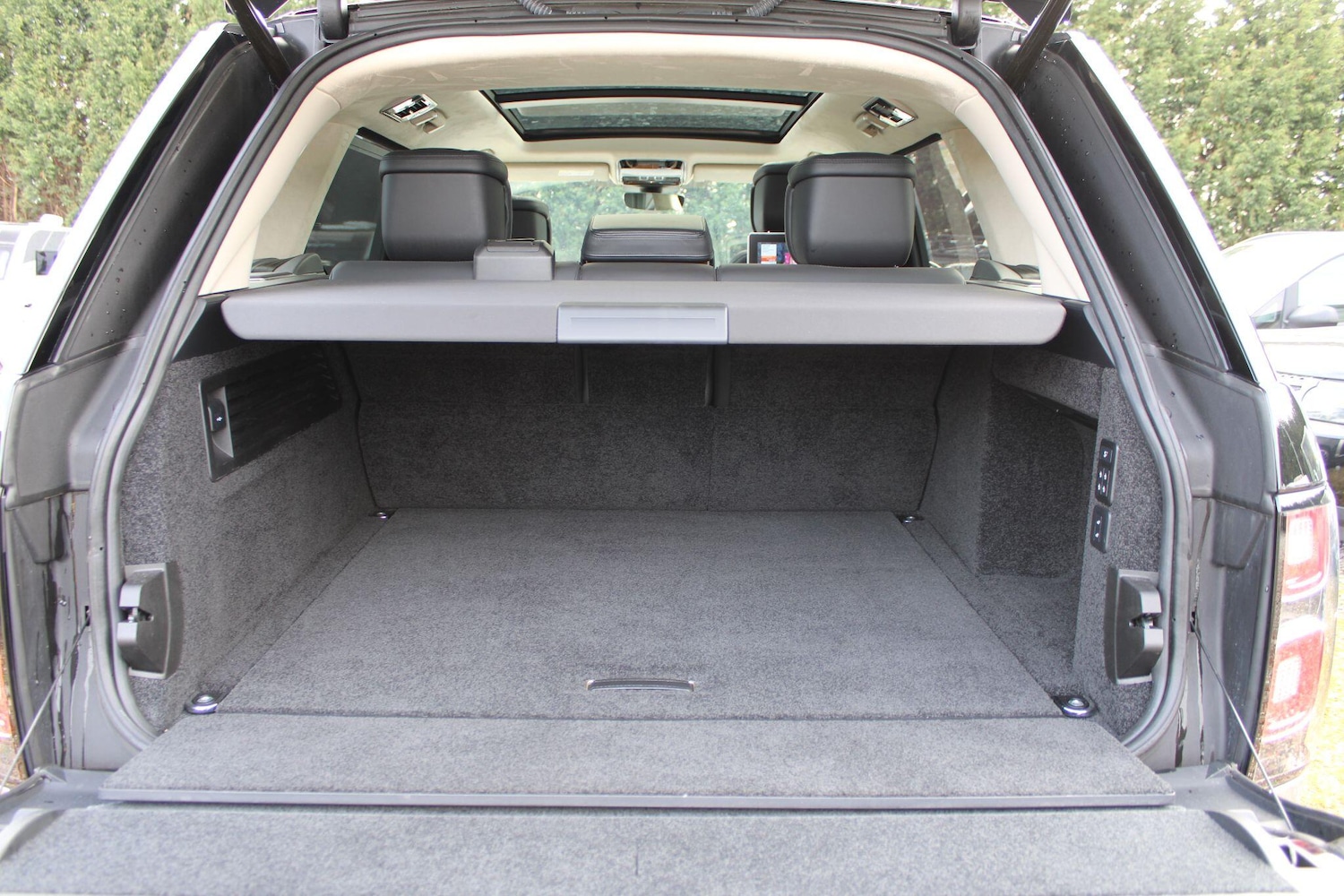 Used Land Rover Range Rover 2018 for sale - 78047348: Photo 18