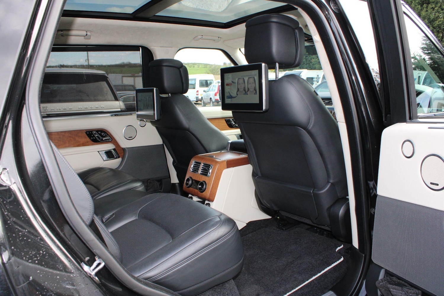 Used Land Rover Range Rover 2018 for sale - 78047348: Photo 21