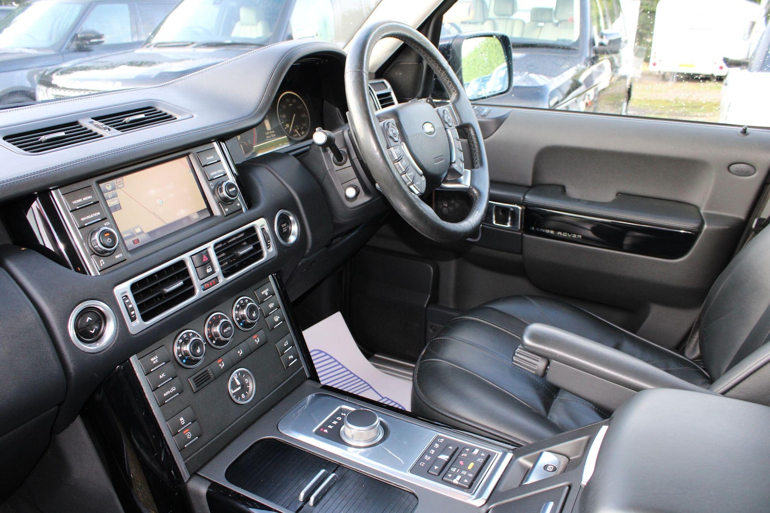 Used Land Rover Range Rover 2012 for sale - 76839852: Photo 6