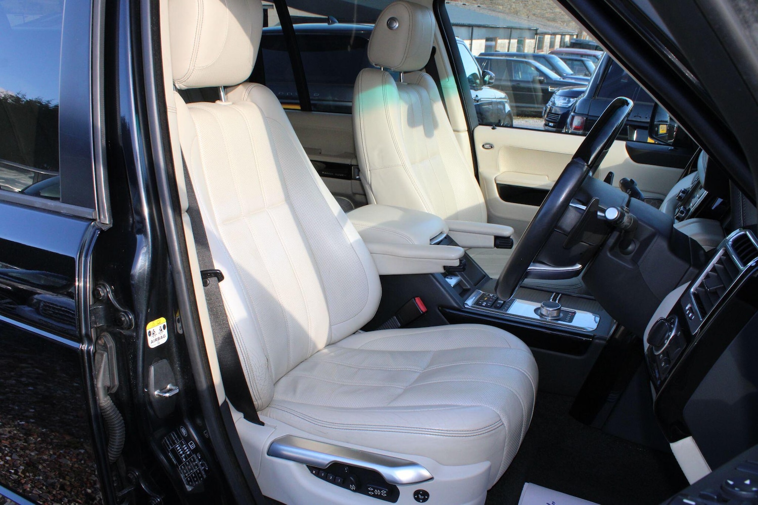 Used Land Rover Range Rover 2011 for sale - 76990277: Photo 5