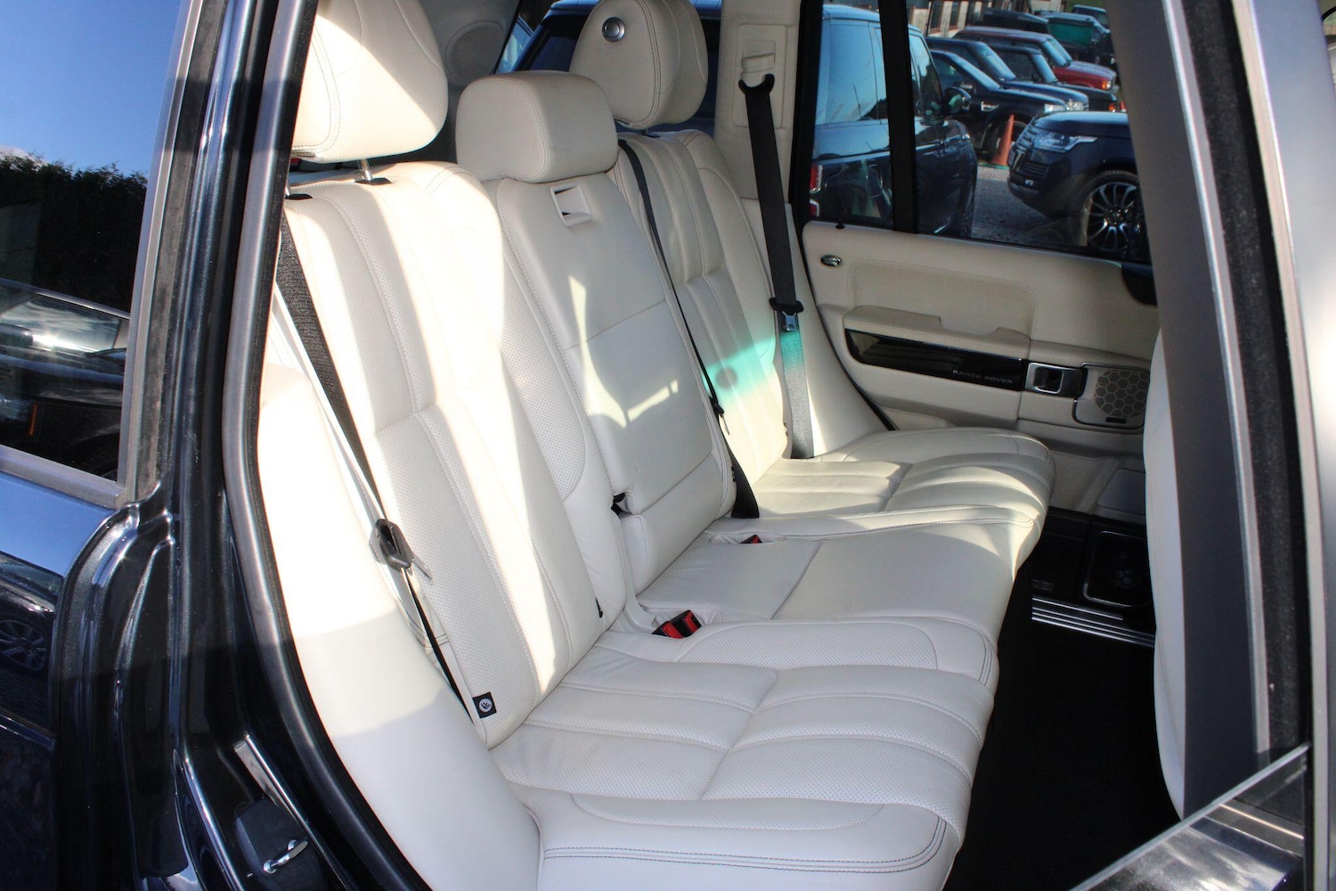 Used Land Rover Range Rover 2011 for sale - 76990277: Photo 9