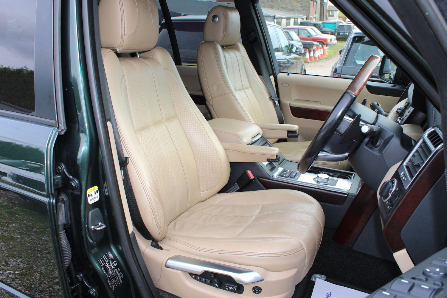 Used Land Rover Range Rover 2010 for sale - 76992552: Photo 5