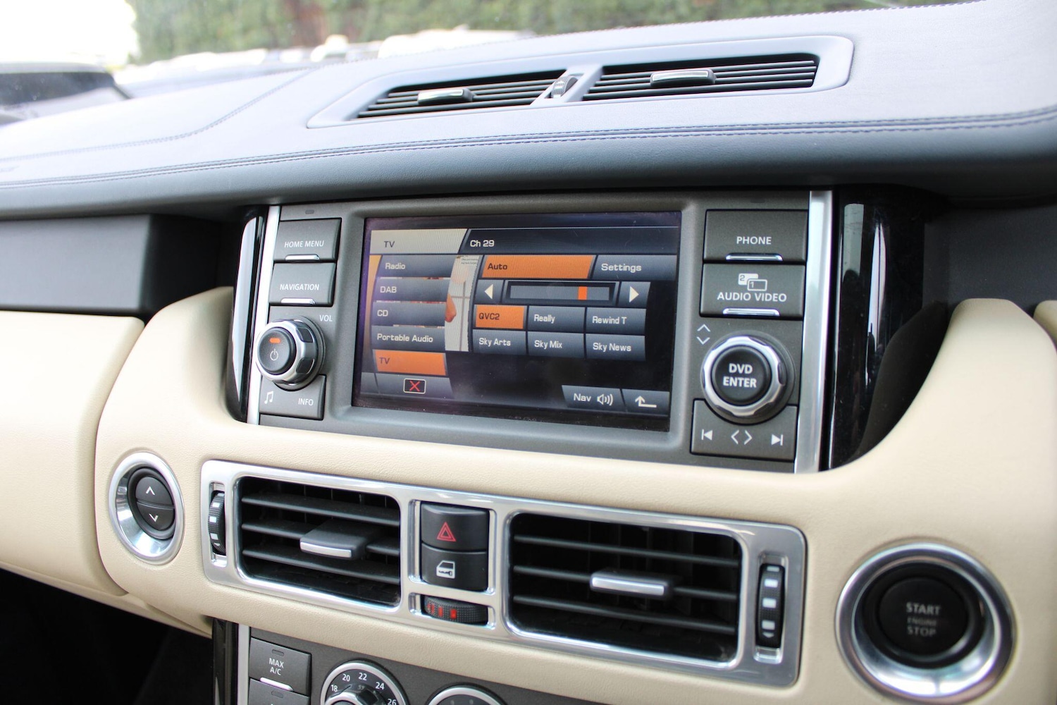 Used Land Rover Range Rover 2010 for sale - 77455201: Photo 23