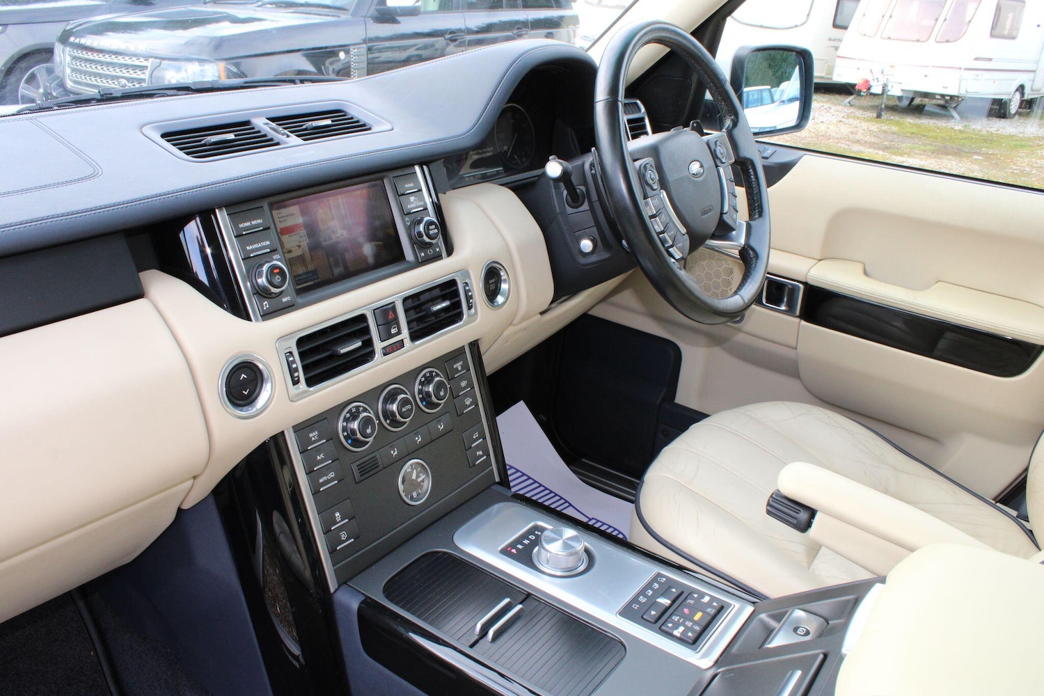 Used Land Rover Range Rover 2010 for sale - 77455201: Photo 6