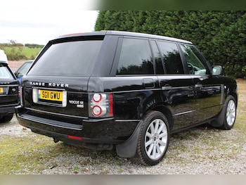 Used Land Rover Range Rover 2011 for sale - 76200867: Photo 2