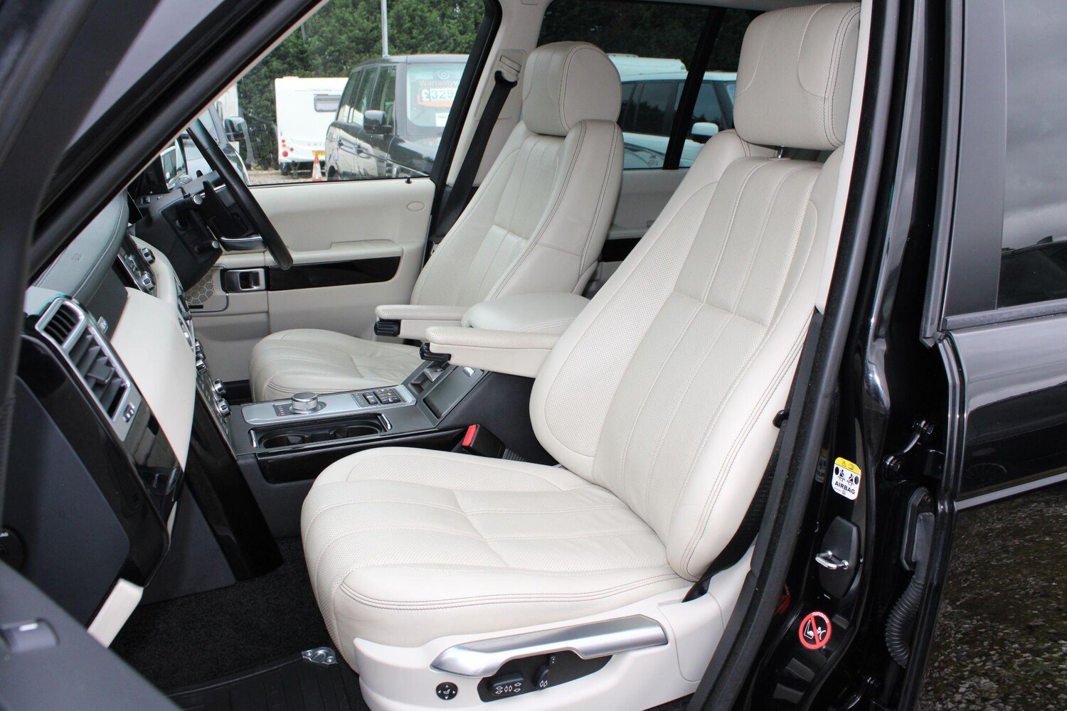 Used Land Rover Range Rover 2011 for sale - 76200867: Photo 7