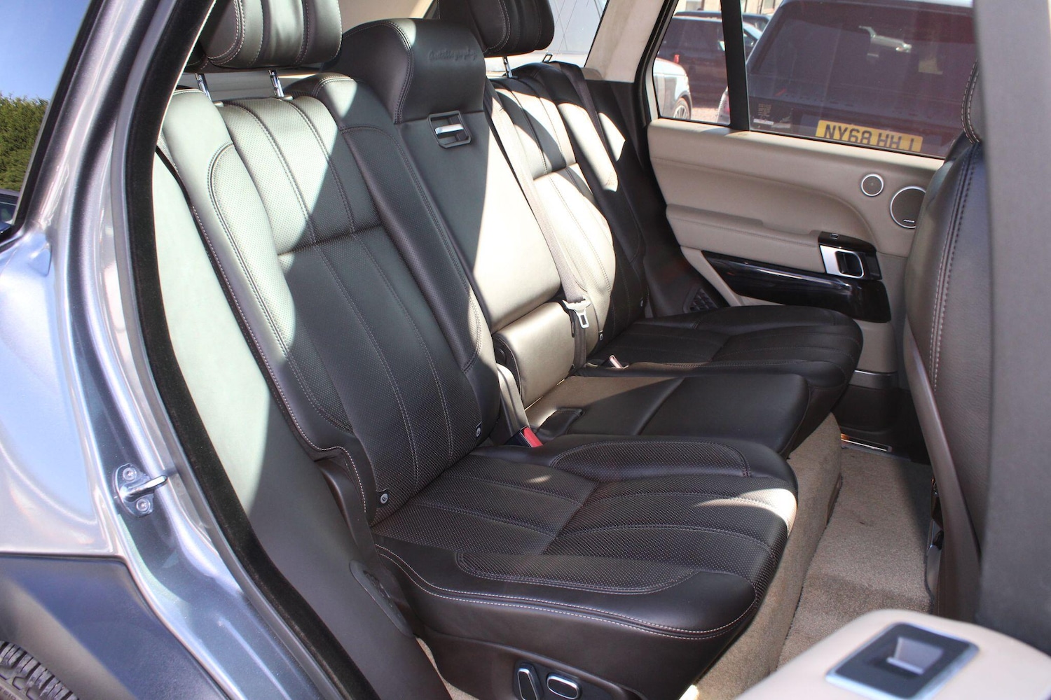 Used Land Rover Range Rover 2014 for sale - 76990091: Photo 12