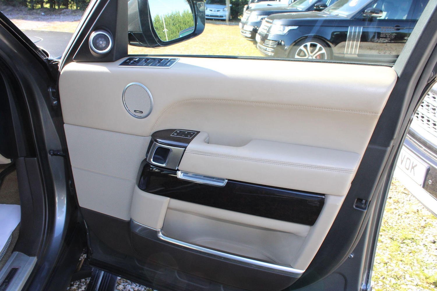 Used Land Rover Range Rover 2014 for sale - 76990091: Photo 19