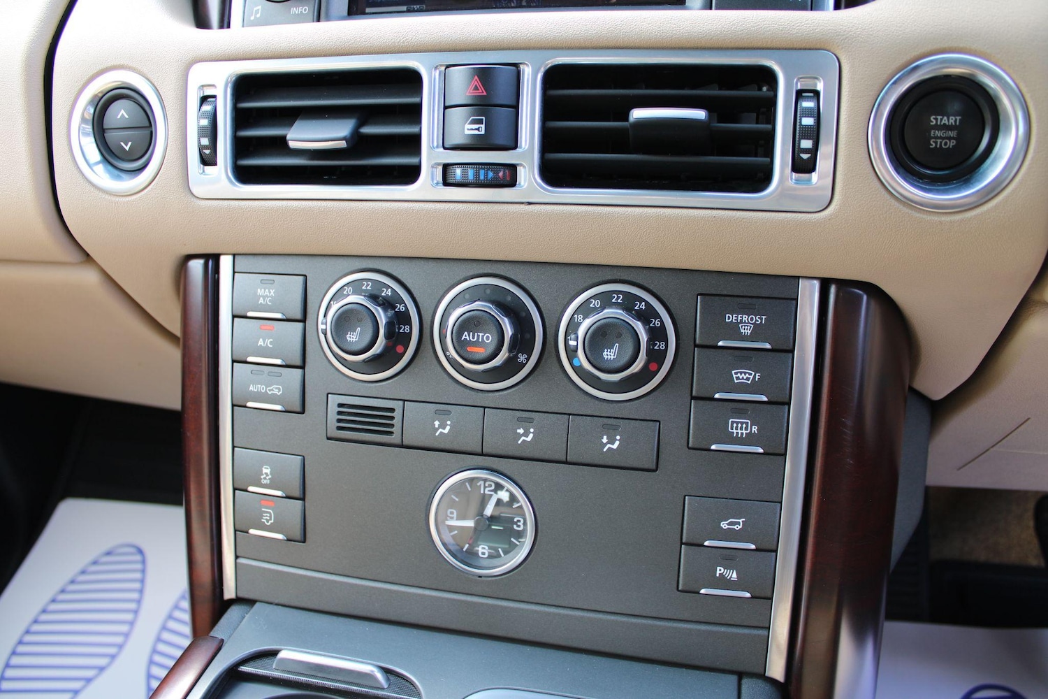 Used Land Rover Range Rover 2010 for sale - 77738035: Photo 17