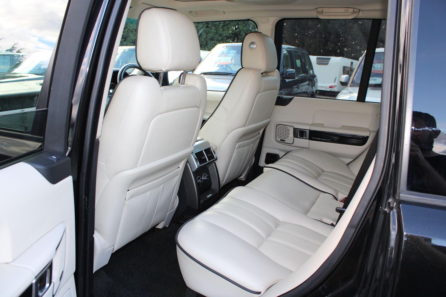 Used Land Rover Range Rover 2012 for sale - 76995848: Photo 11