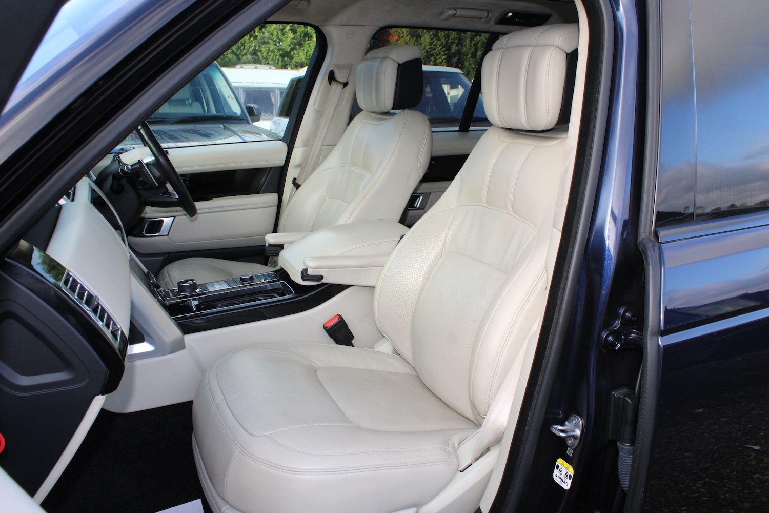 Used Land Rover Range Rover 2018 for sale - 76832135: Photo 7