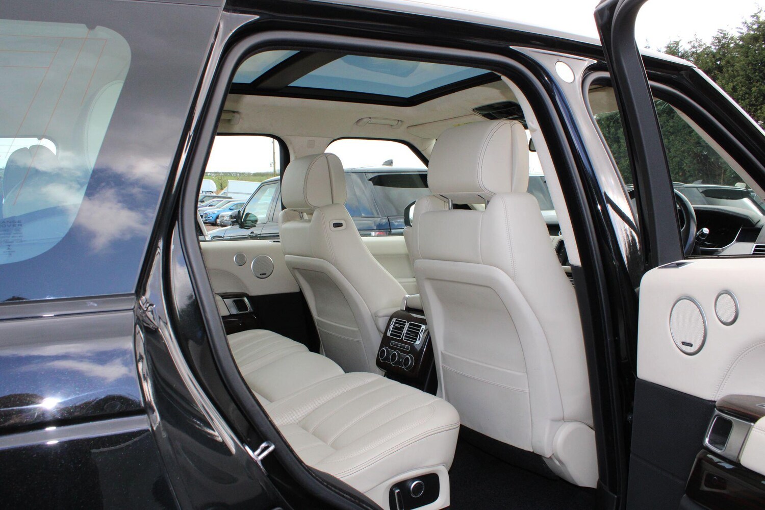 Used Land Rover Range Rover 2016 for sale - 78058569: Photo 19