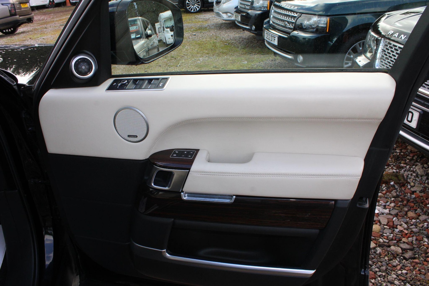 Used Land Rover Range Rover 2016 for sale - 78058569: Photo 24