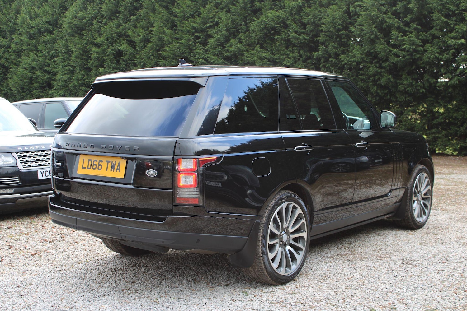 Used Land Rover Range Rover 2016 for sale - 77097420: Photo 2