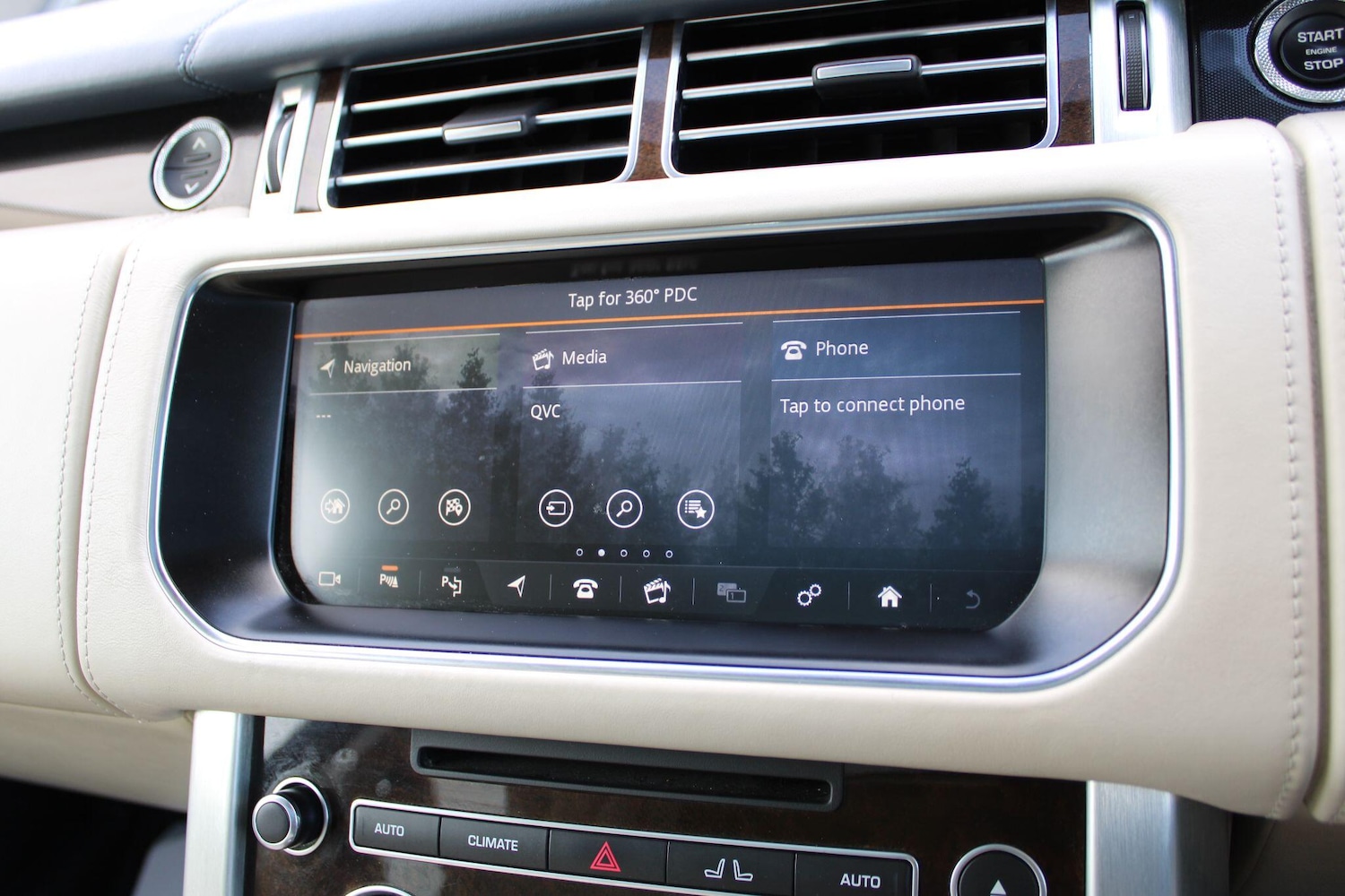 Used Land Rover Range Rover 2017 for sale - 78184610: Photo 55