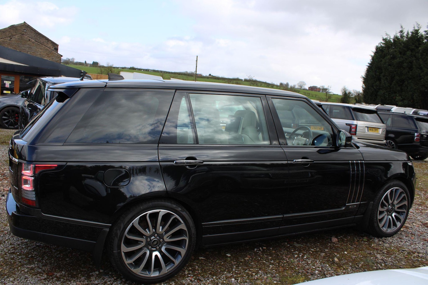 Used Land Rover Range Rover 2017 for sale - 78184610: Photo 9