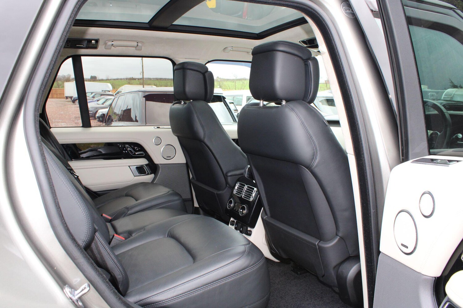 Used Land Rover Range Rover 2018 for sale - 77646626: Photo 16