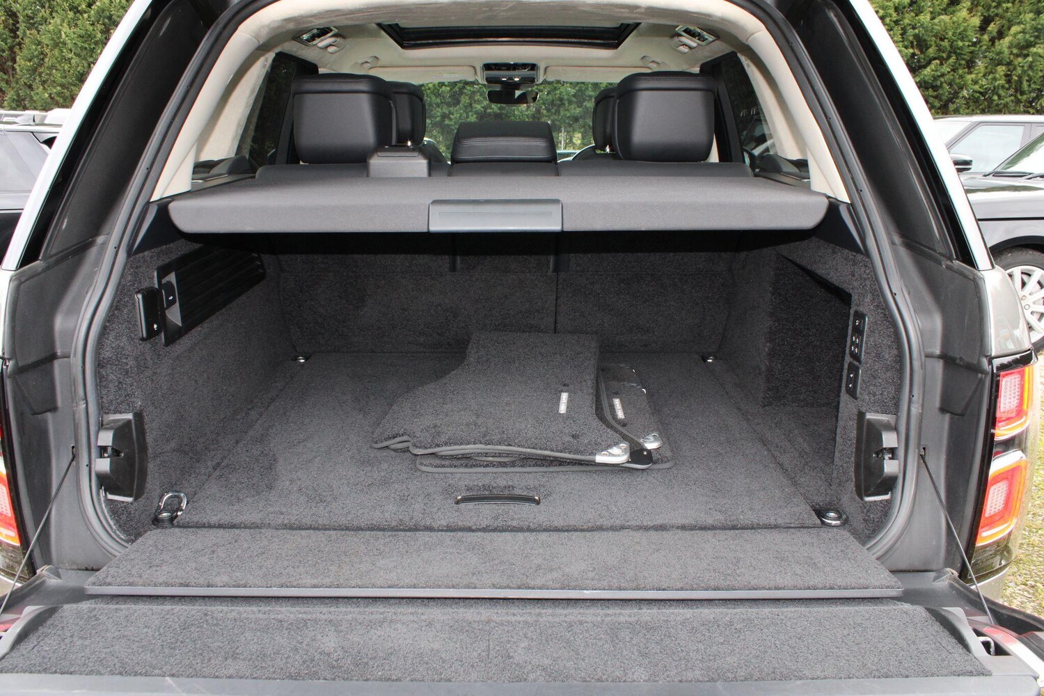 Used Land Rover Range Rover 2018 for sale - 77646626: Photo 18