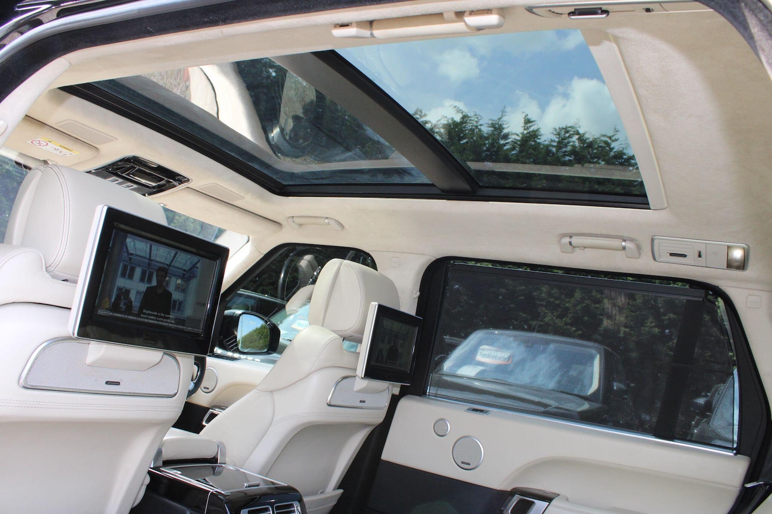 Used Land Rover Range Rover 2015 for sale - 76714399: Photo 11