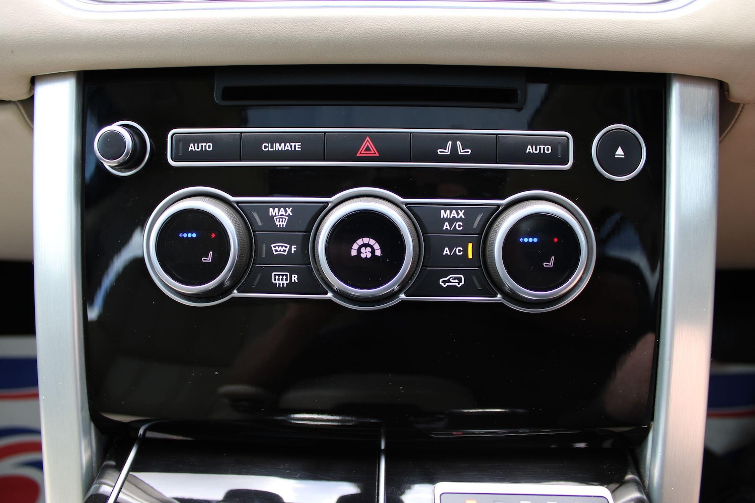 Used Land Rover Range Rover 2015 for sale - 76714399: Photo 30