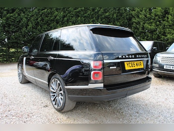 Used Land Rover Range Rover 2015 for sale - 76714399: Photo