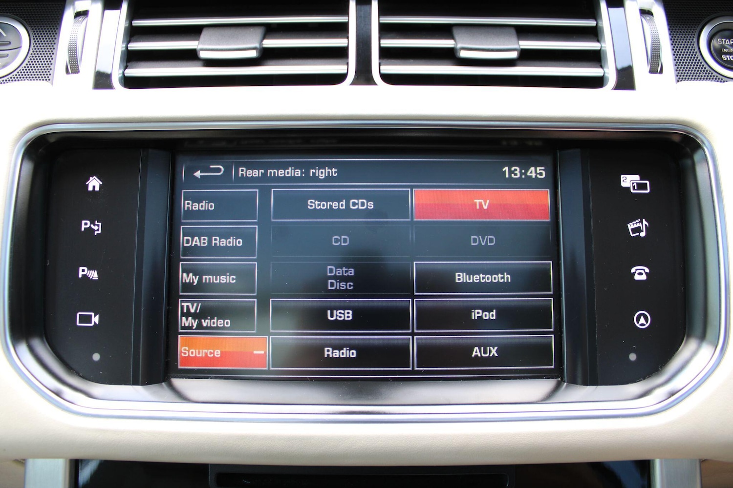 Used Land Rover Range Rover 2015 for sale - 76714399: Photo 40