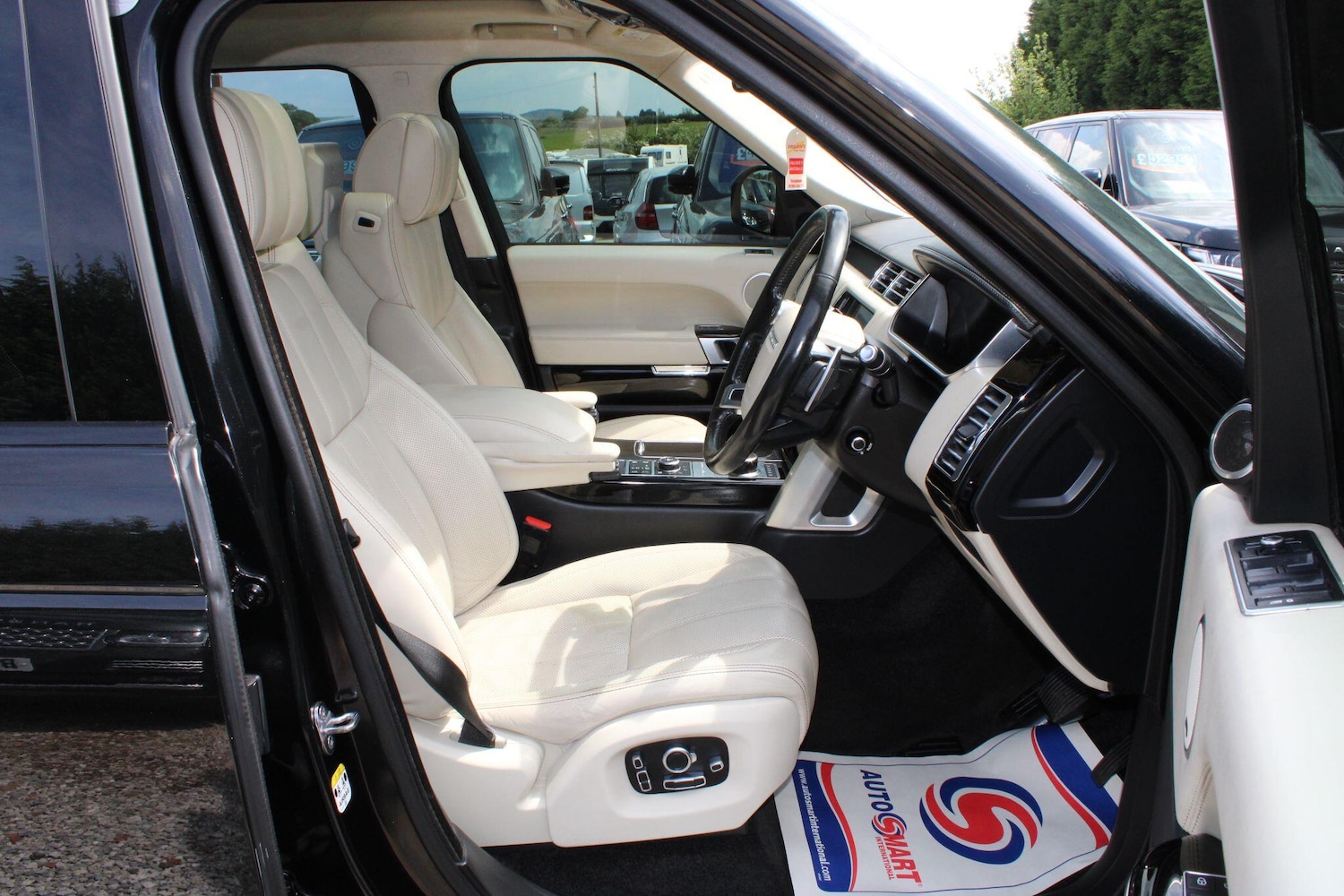 Used Land Rover Range Rover 2015 for sale - 76714399: Photo 5