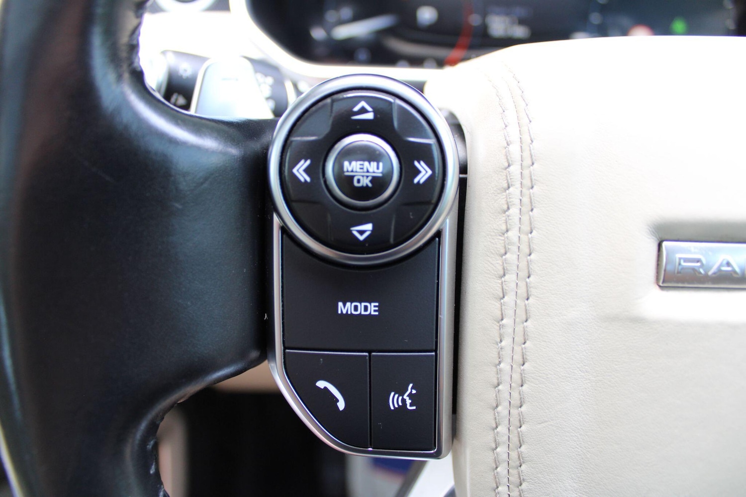 Used Land Rover Range Rover 2015 for sale - 76714399: Photo 56