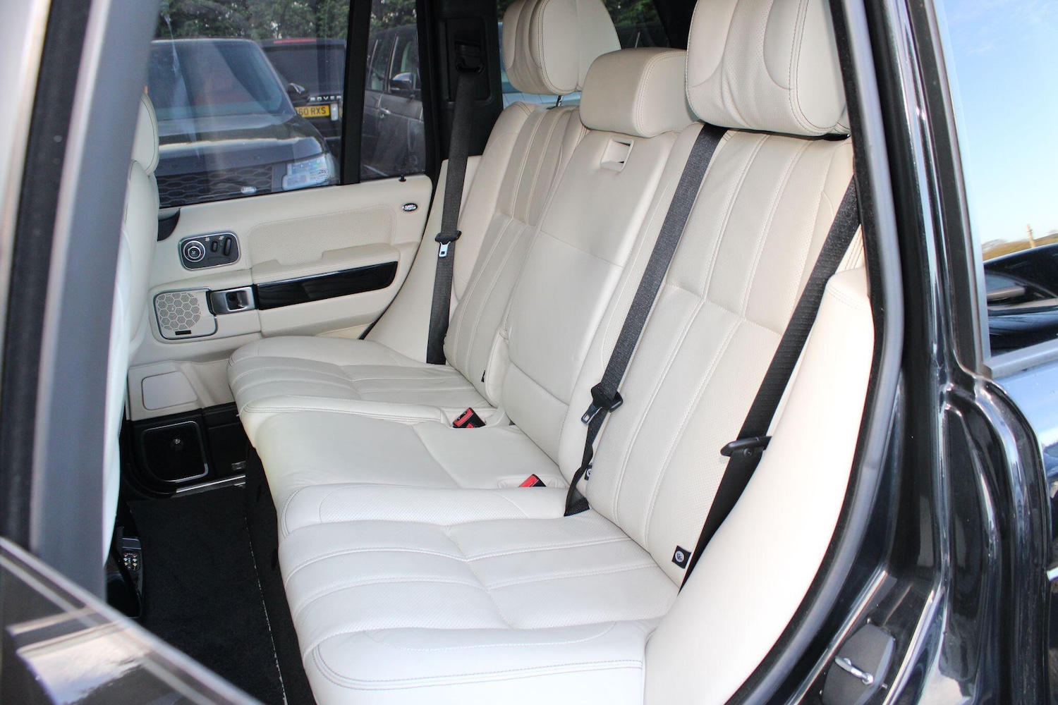 Used Land Rover Range Rover 2011 for sale - 76728206: Photo 14